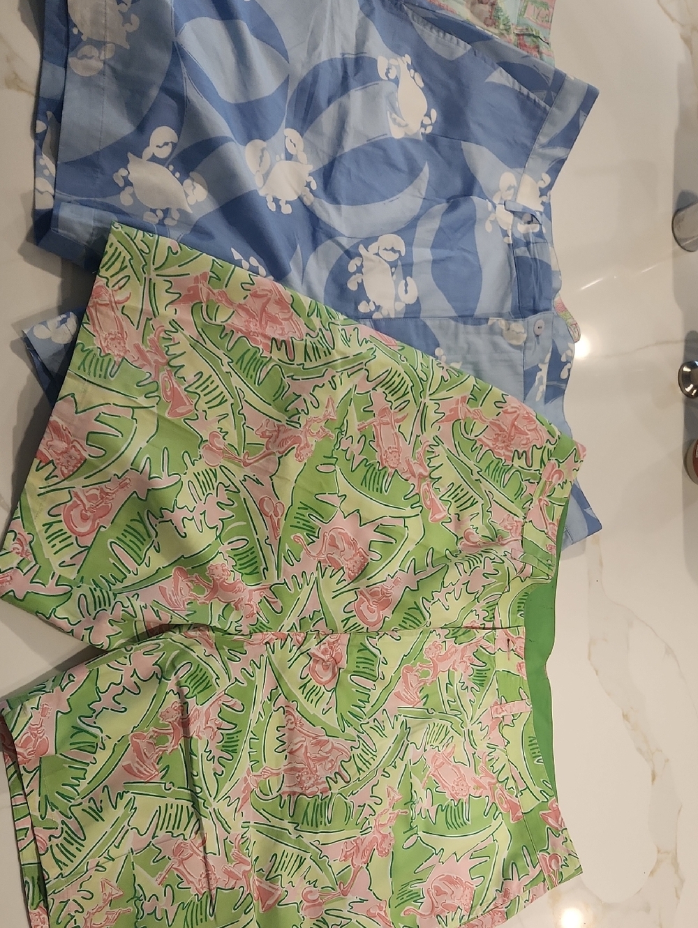 3 Pair Lilly Pulitzer Green Palm Print Shorts with Pink Floral Accents MENS 40